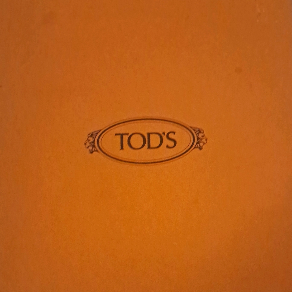 White Womans Sneakers 36 Size